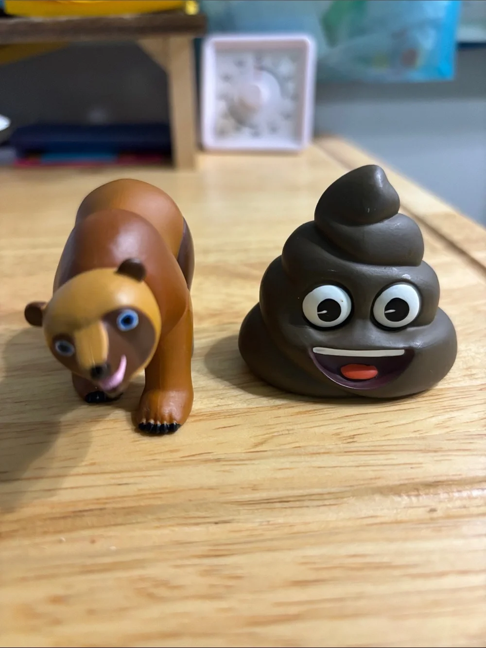 bundle of 2 tonies Brown Bear and friends-bilingual Brown Poo-spanish